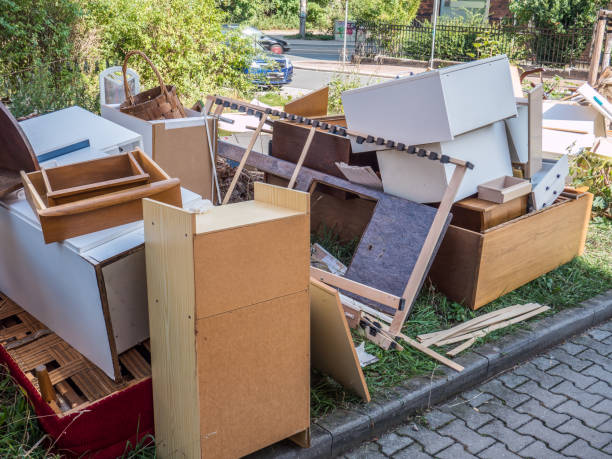 Best Commercial Junk Removal  in Starbuck, MN